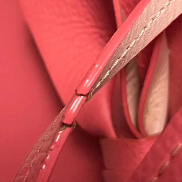 Kate spade crossbody  purse - Picture 4 of 6